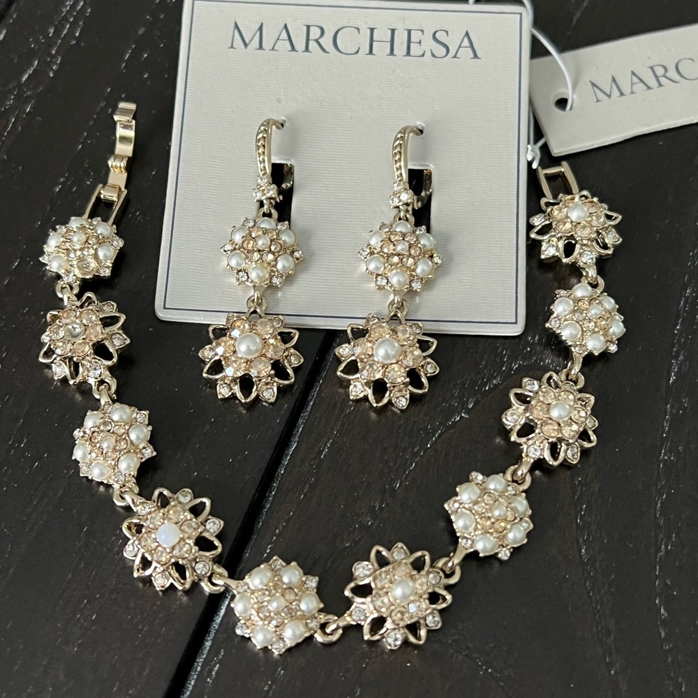 Marchesa Jewelry Set